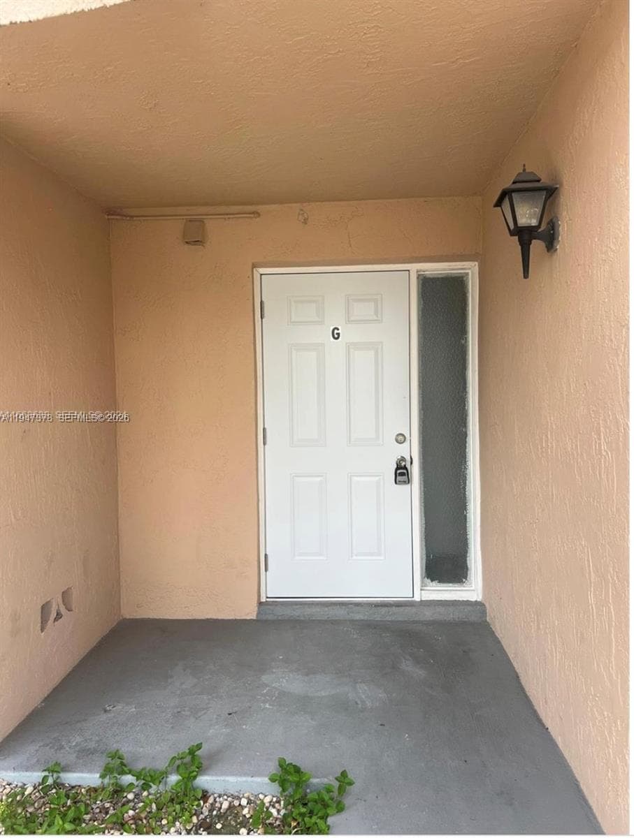 LAKESHORE · #1200G in Homestead - Photo 2