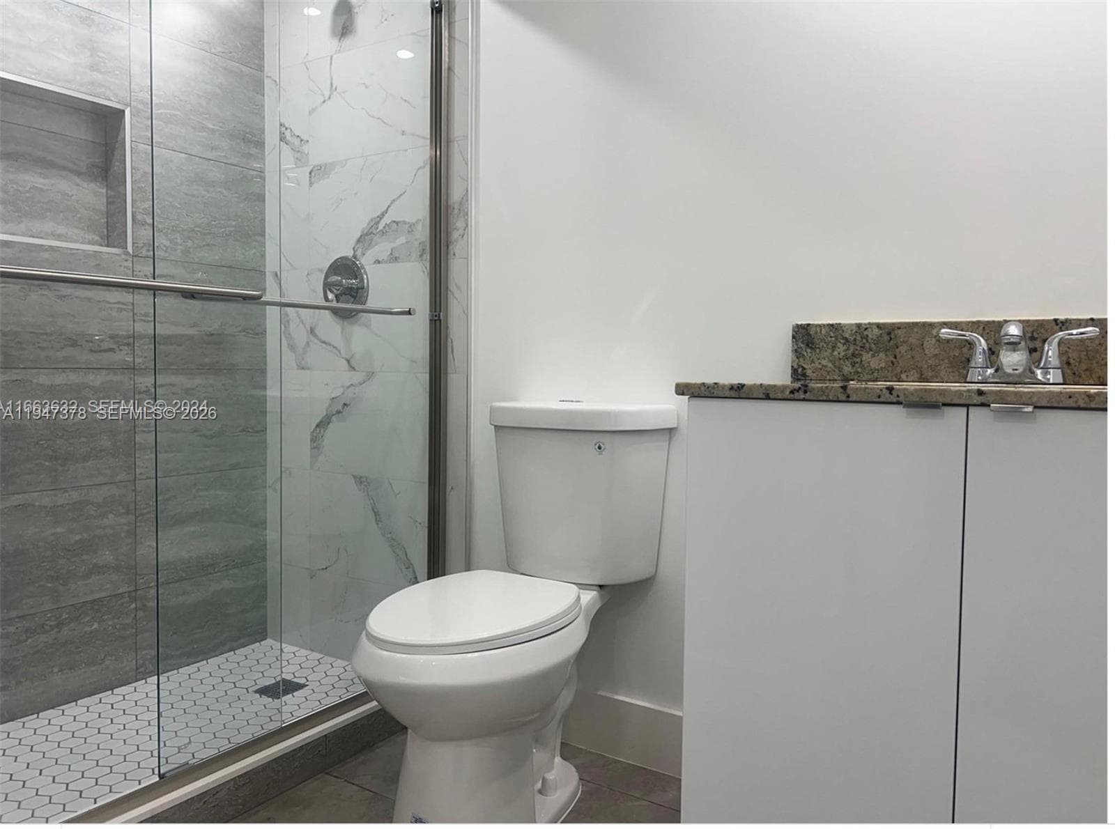 LAKESHORE · #1200G in Homestead - Photo 6