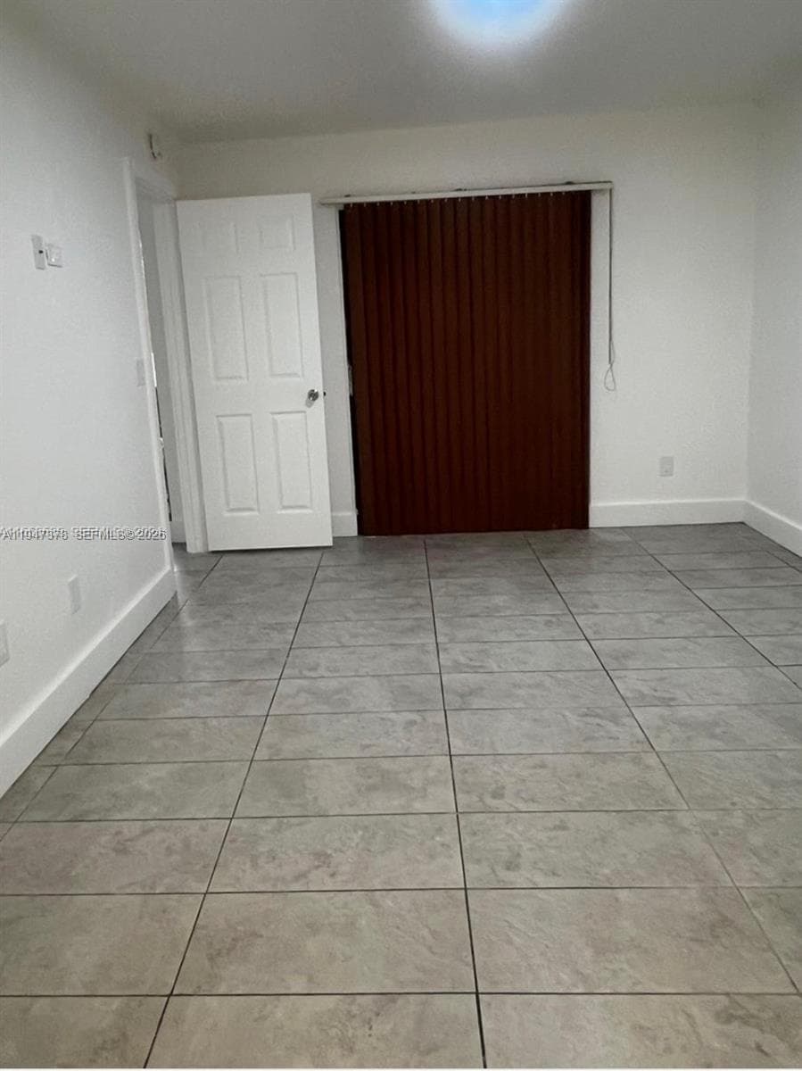 LAKESHORE · #1200G in Homestead - Photo 3