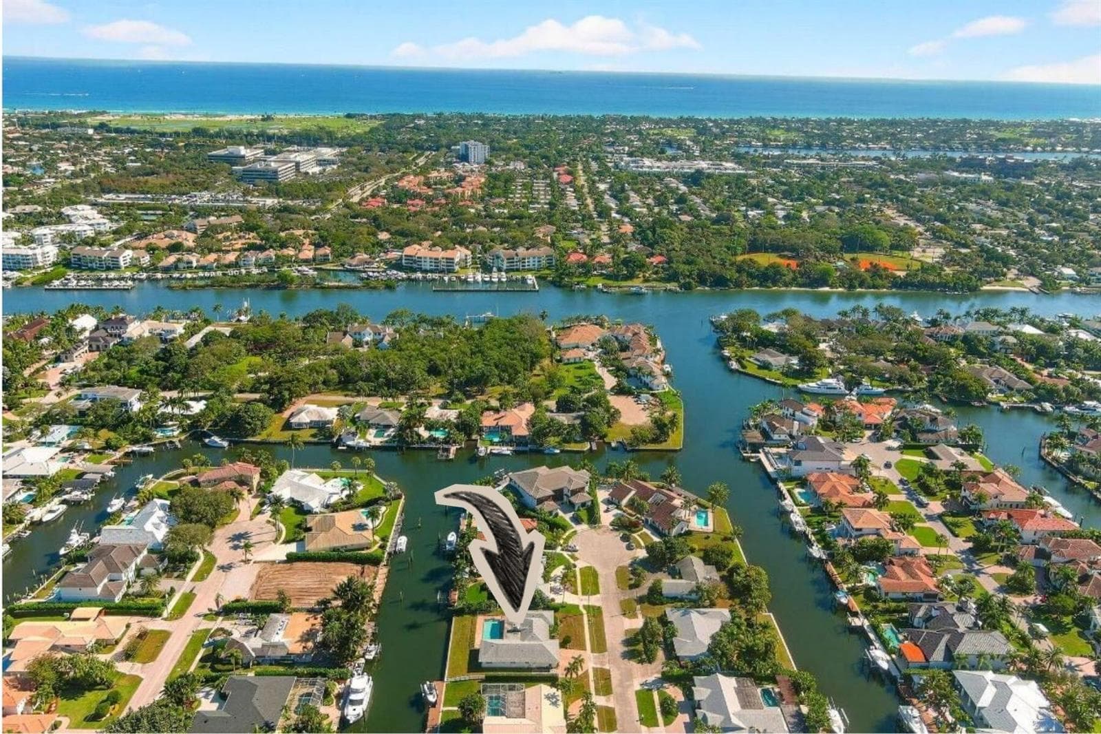 2185 Carib Cir PBG