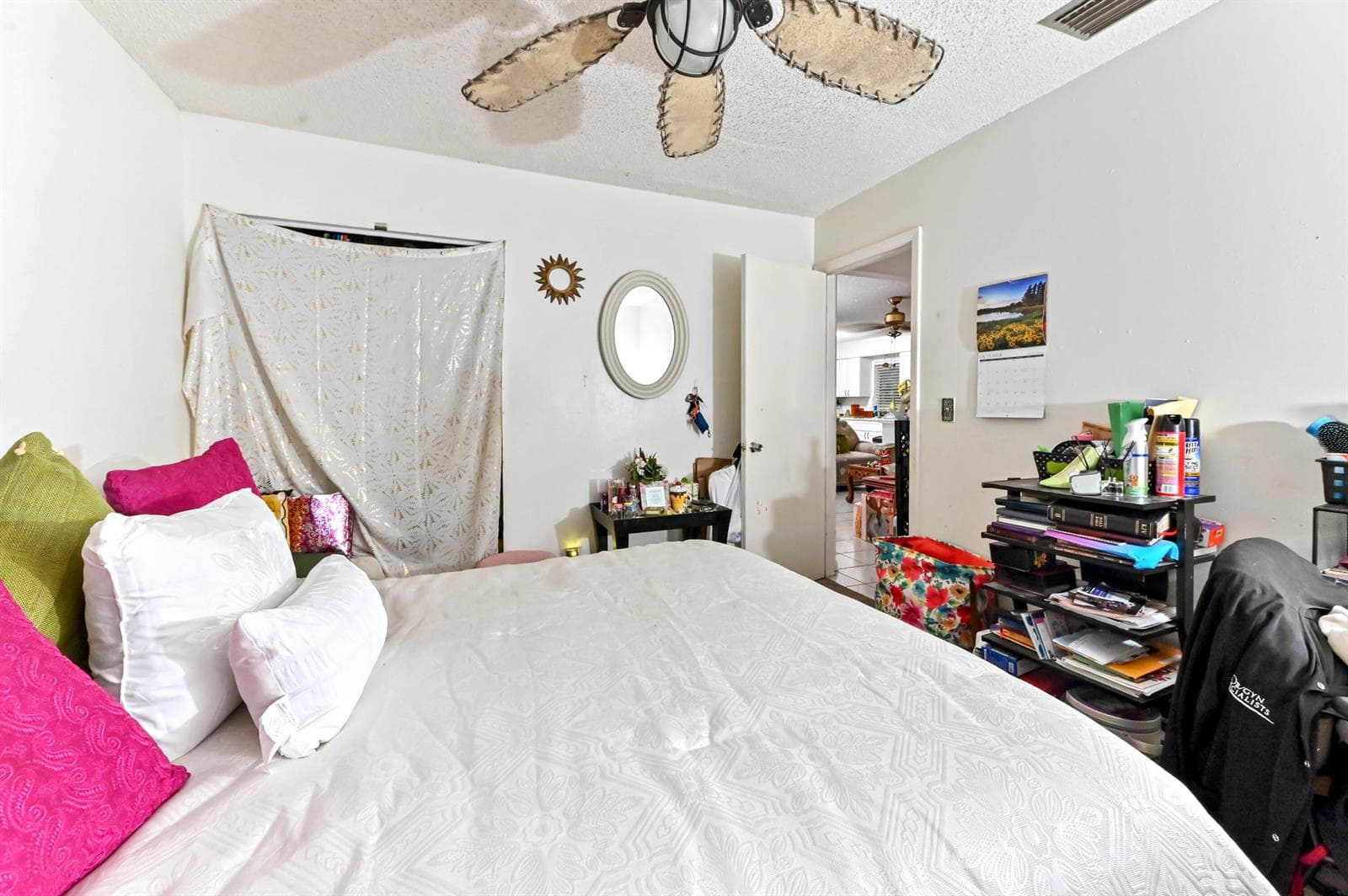 20 bedroom 02