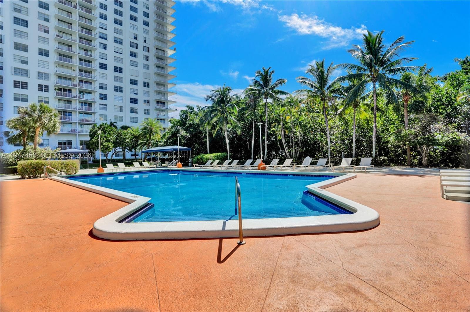 ADMIRALS PORT CONDO WEST · #2214E in Aventura - Photo 29
