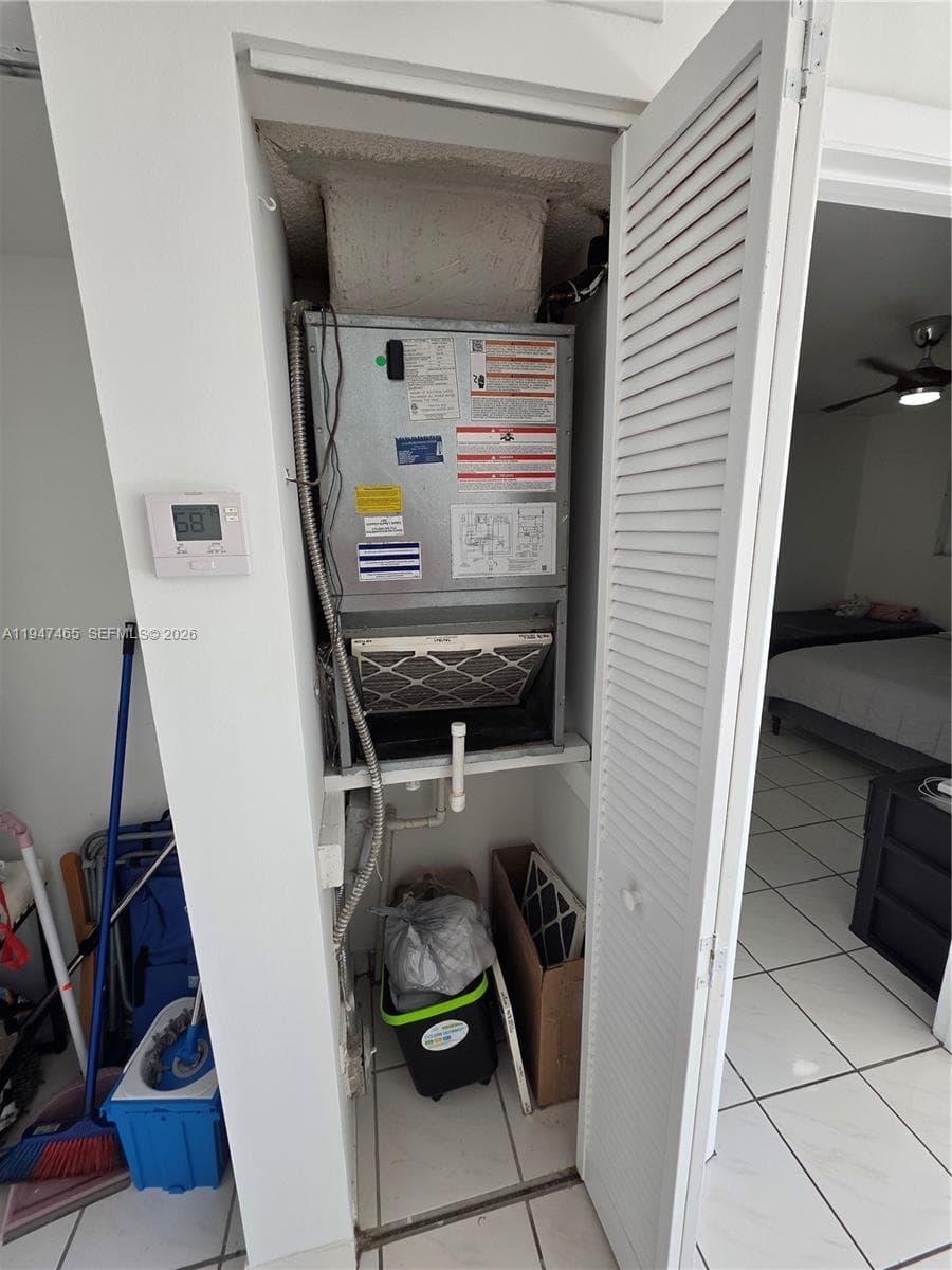 JEFFERSON PLAZA CONDO · #PH02 in Miami Beach - Photo 28