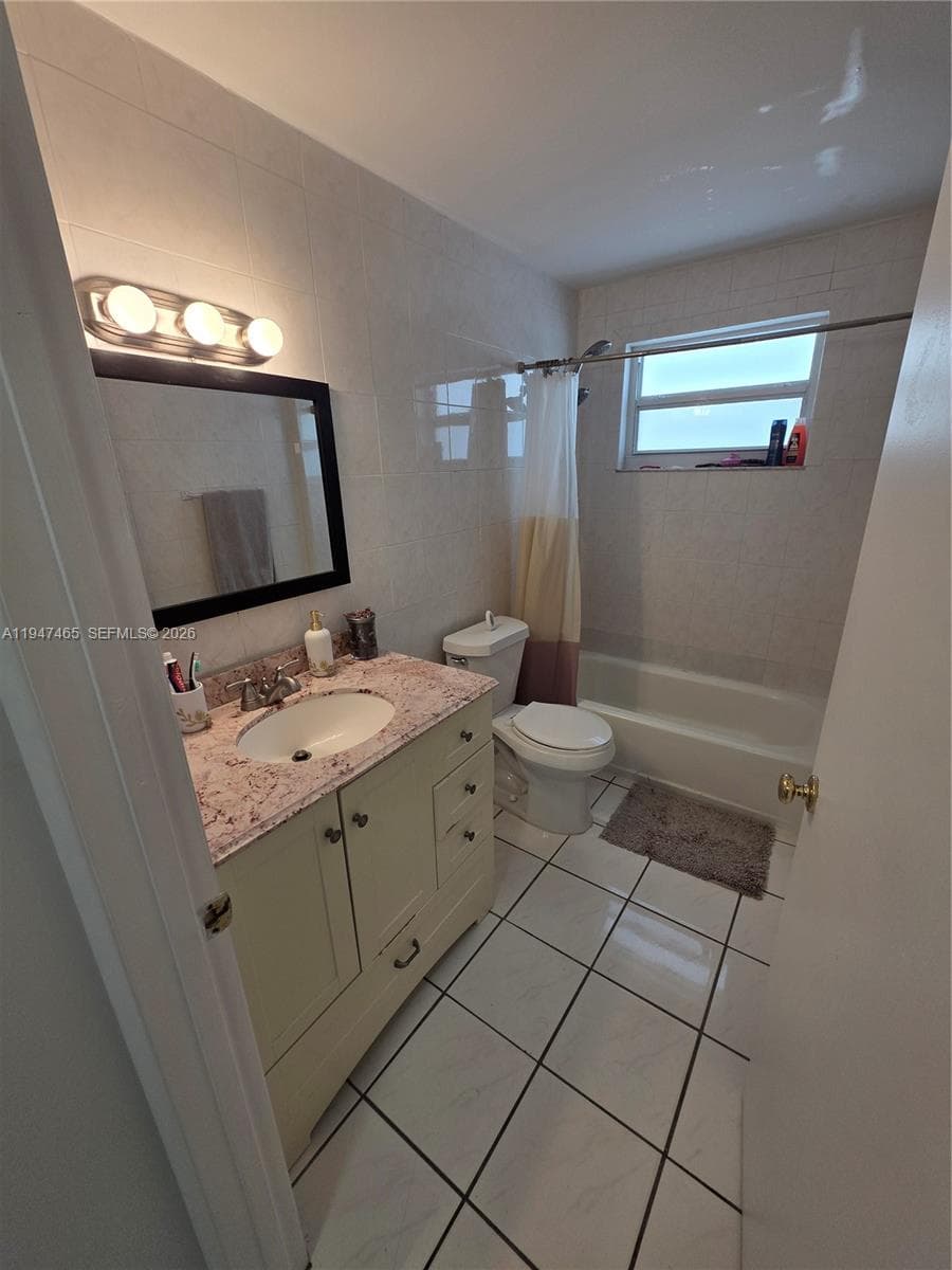 JEFFERSON PLAZA CONDO · #PH02 in Miami Beach - Photo 37