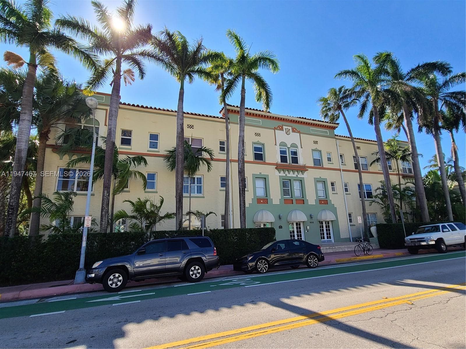 THE ESPLANADE BEACH CONDO · #109 in Miami Beach - Photo 6