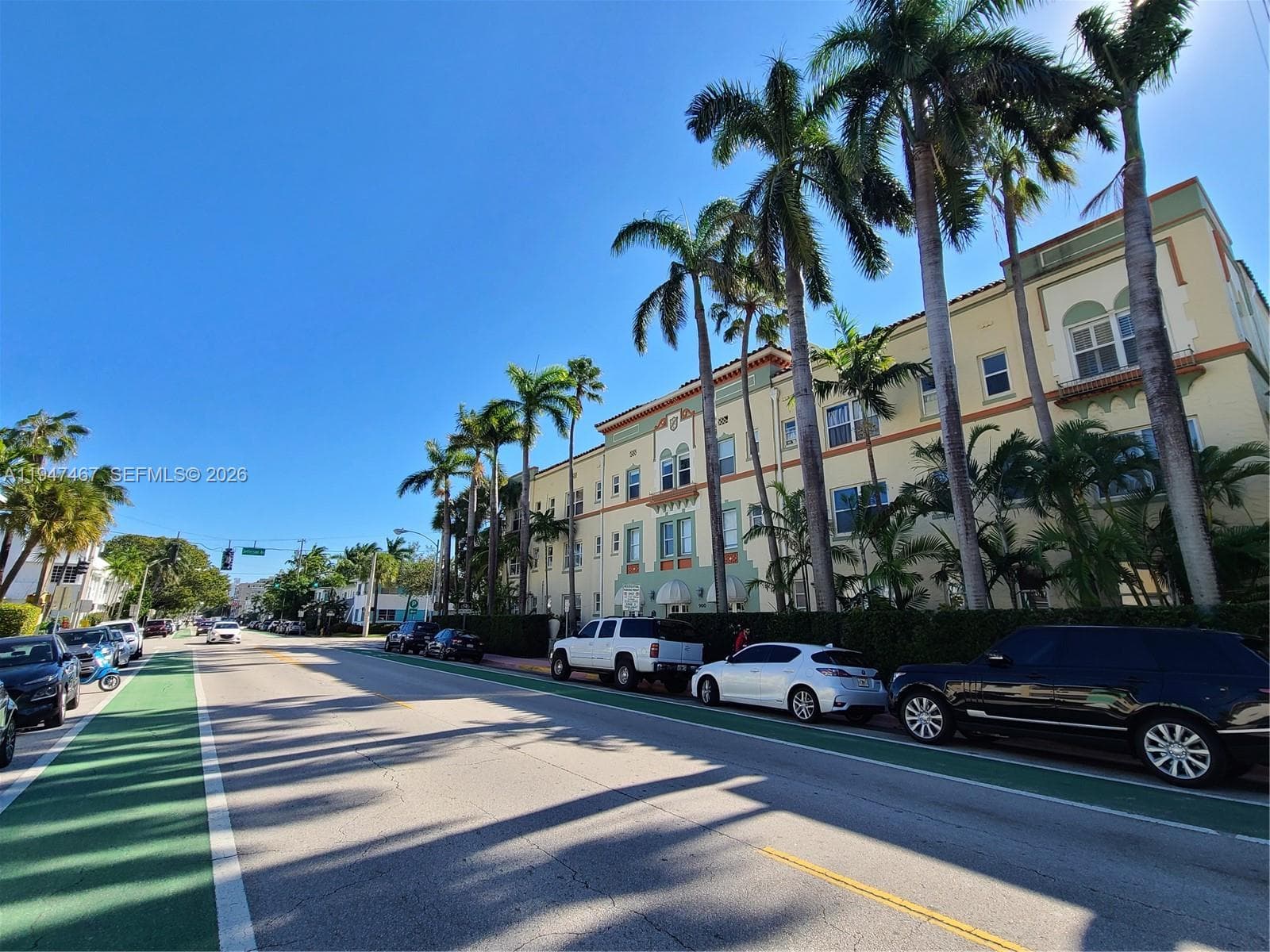 THE ESPLANADE BEACH CONDO · #109 in Miami Beach - Photo 7