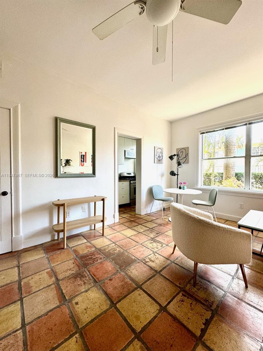 THE ESPLANADE BEACH CONDO · #109 in Miami Beach - Photo 32
