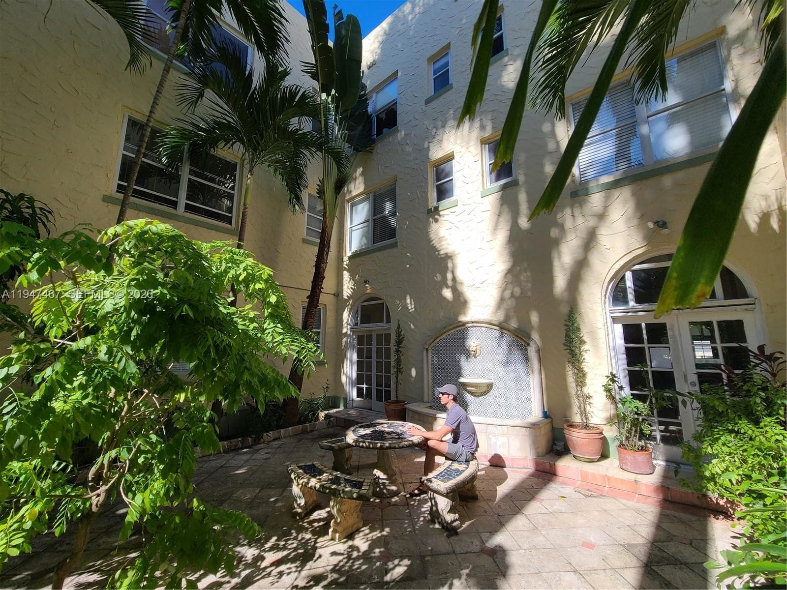 THE ESPLANADE BEACH CONDO · #109 in Miami Beach - Photo 41