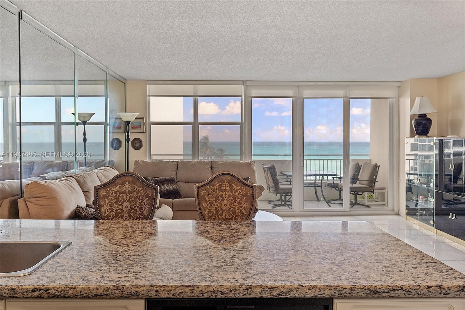 PARKER DORADO CONDO · #402 in Hallandale Beach - Photo 2