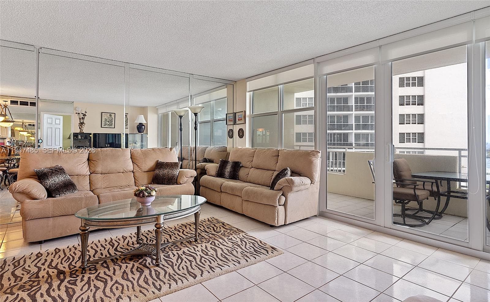 PARKER DORADO CONDO · #402 in Hallandale Beach - Photo 7