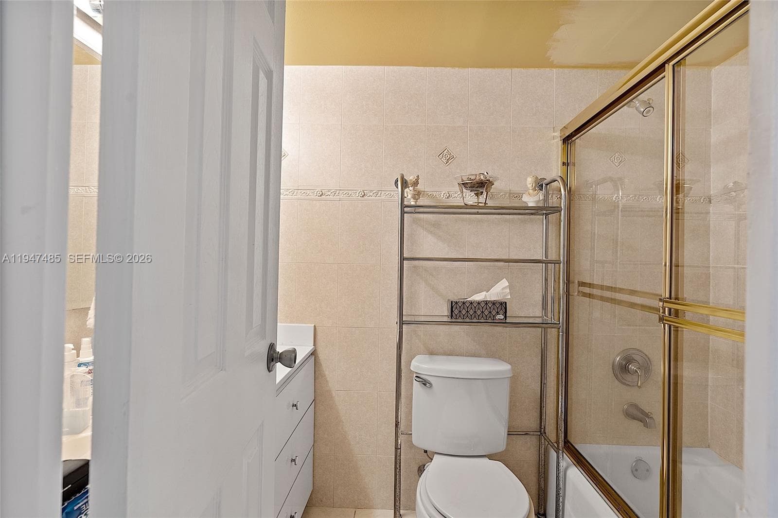 PARKER DORADO CONDO · #402 in Hallandale Beach - Photo 24