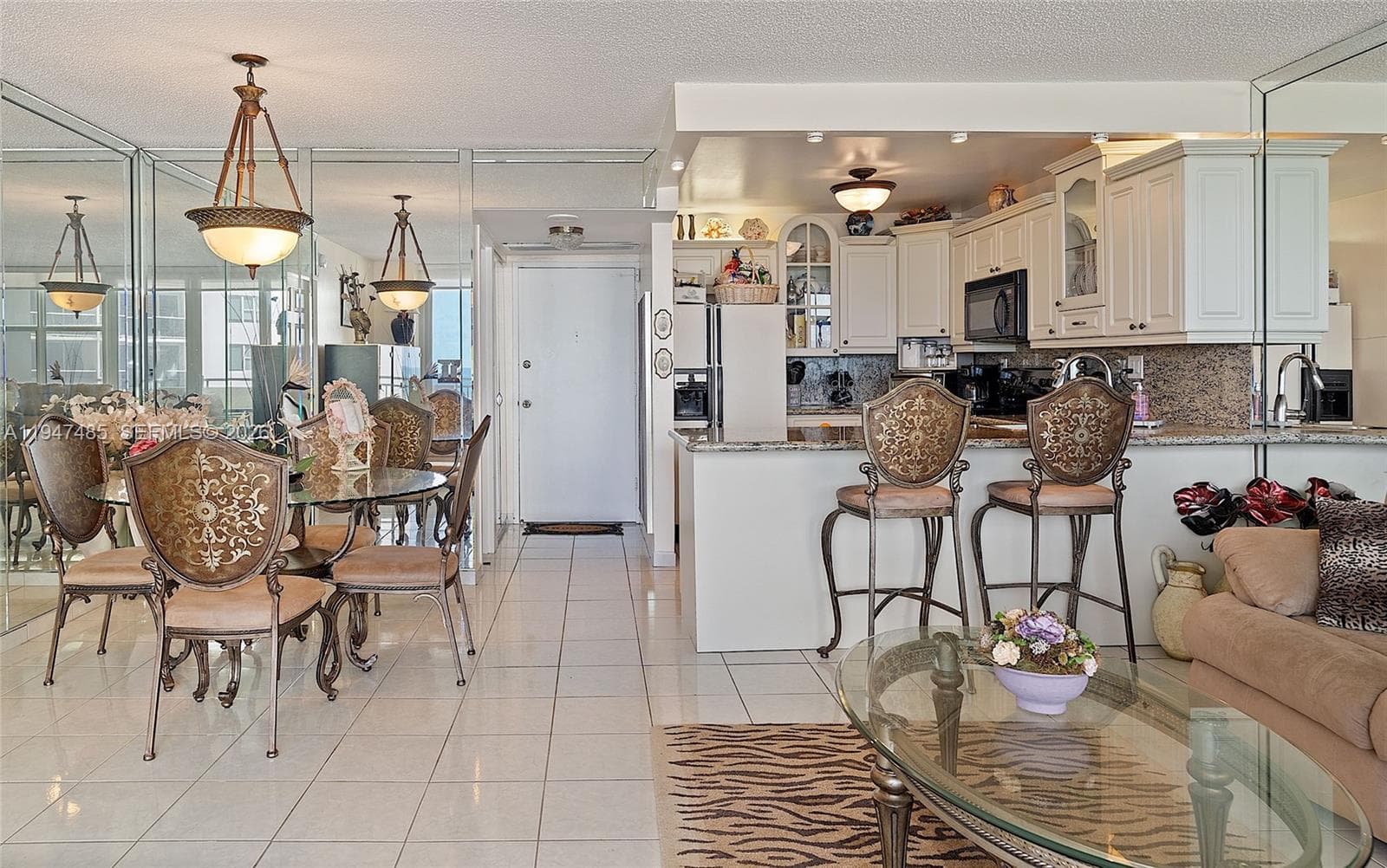 PARKER DORADO CONDO · #402 in Hallandale Beach - Photo 10
