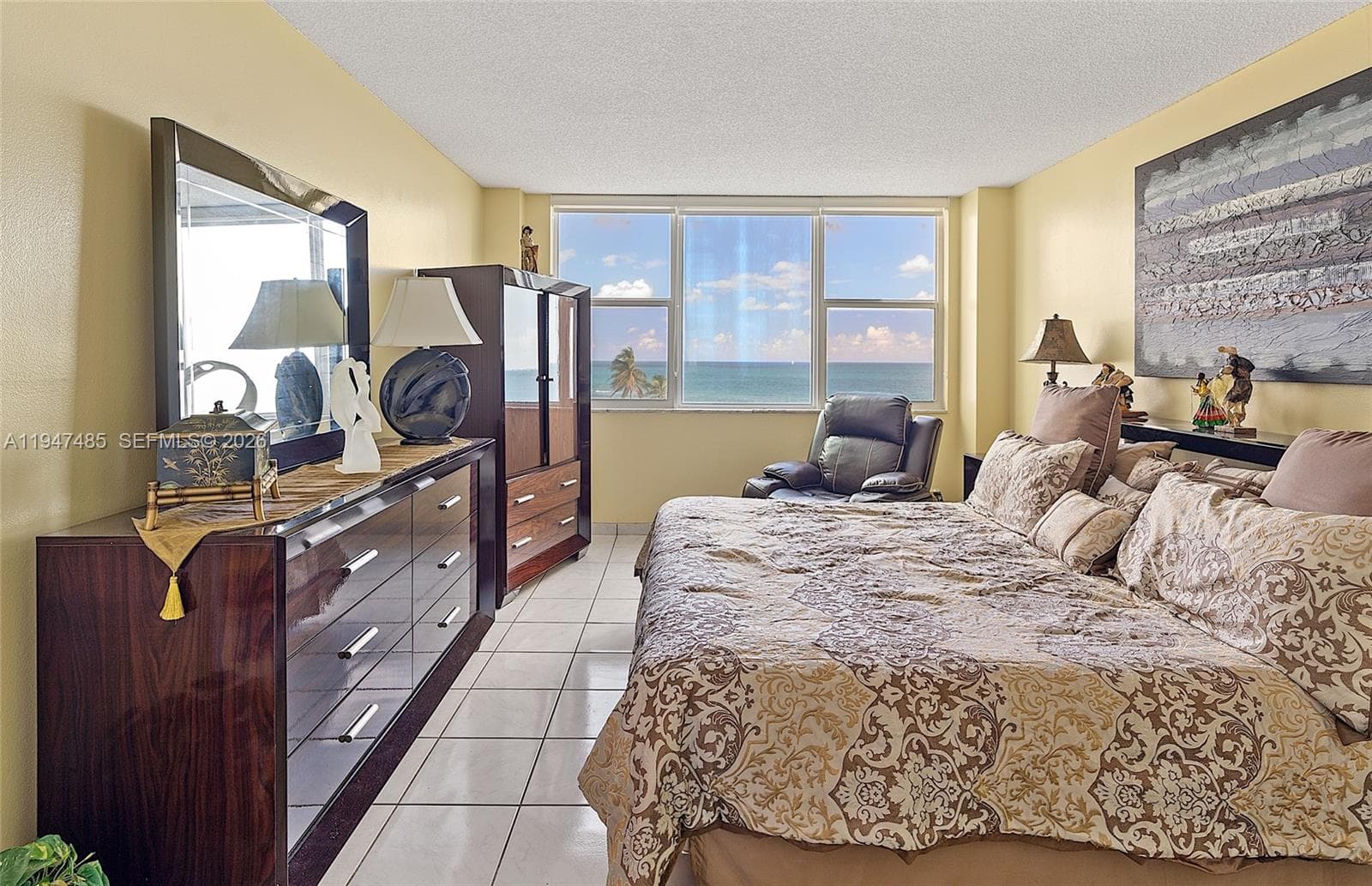 PARKER DORADO CONDO · #402 in Hallandale Beach - Photo 18