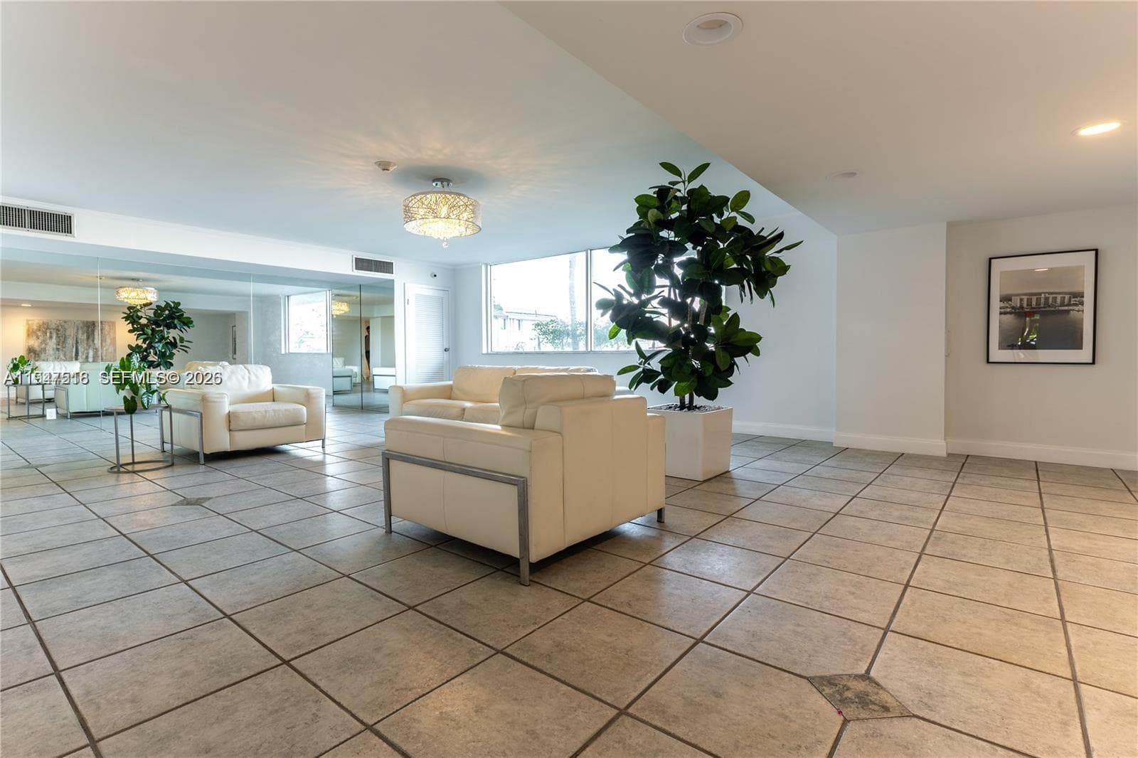 CARLTON BAY · #4M in North Miami Beach - Photo 18