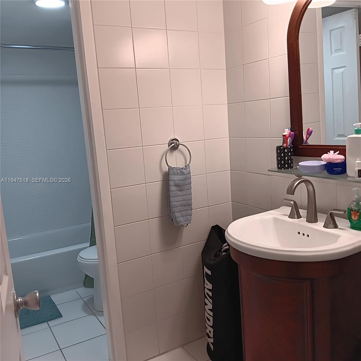 CARLTON BAY · #4M in North Miami Beach - Photo 11