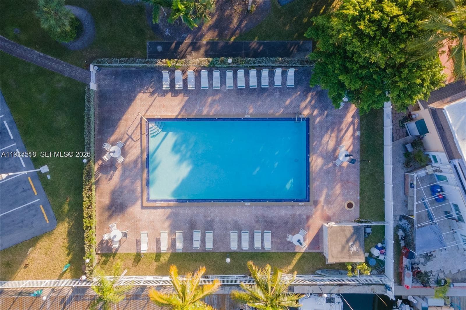 CARLTON BAY · #4M in North Miami Beach - Photo 21