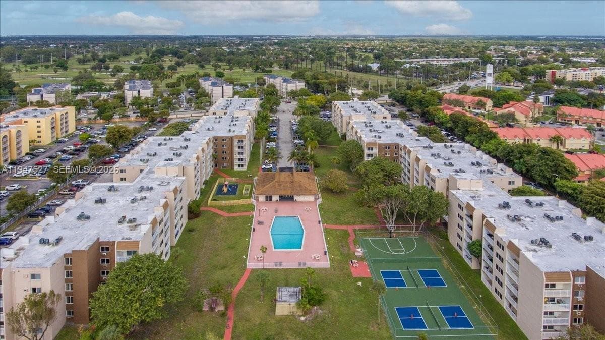 Coral Gate East · #2-124 in Hialeah - Photo 23