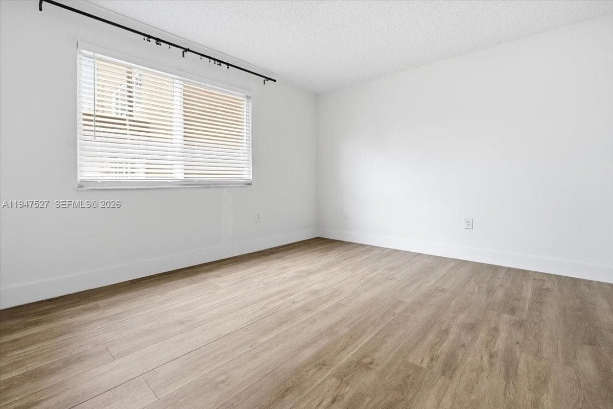 Coral Gate East · #2-124 in Hialeah - Photo 9