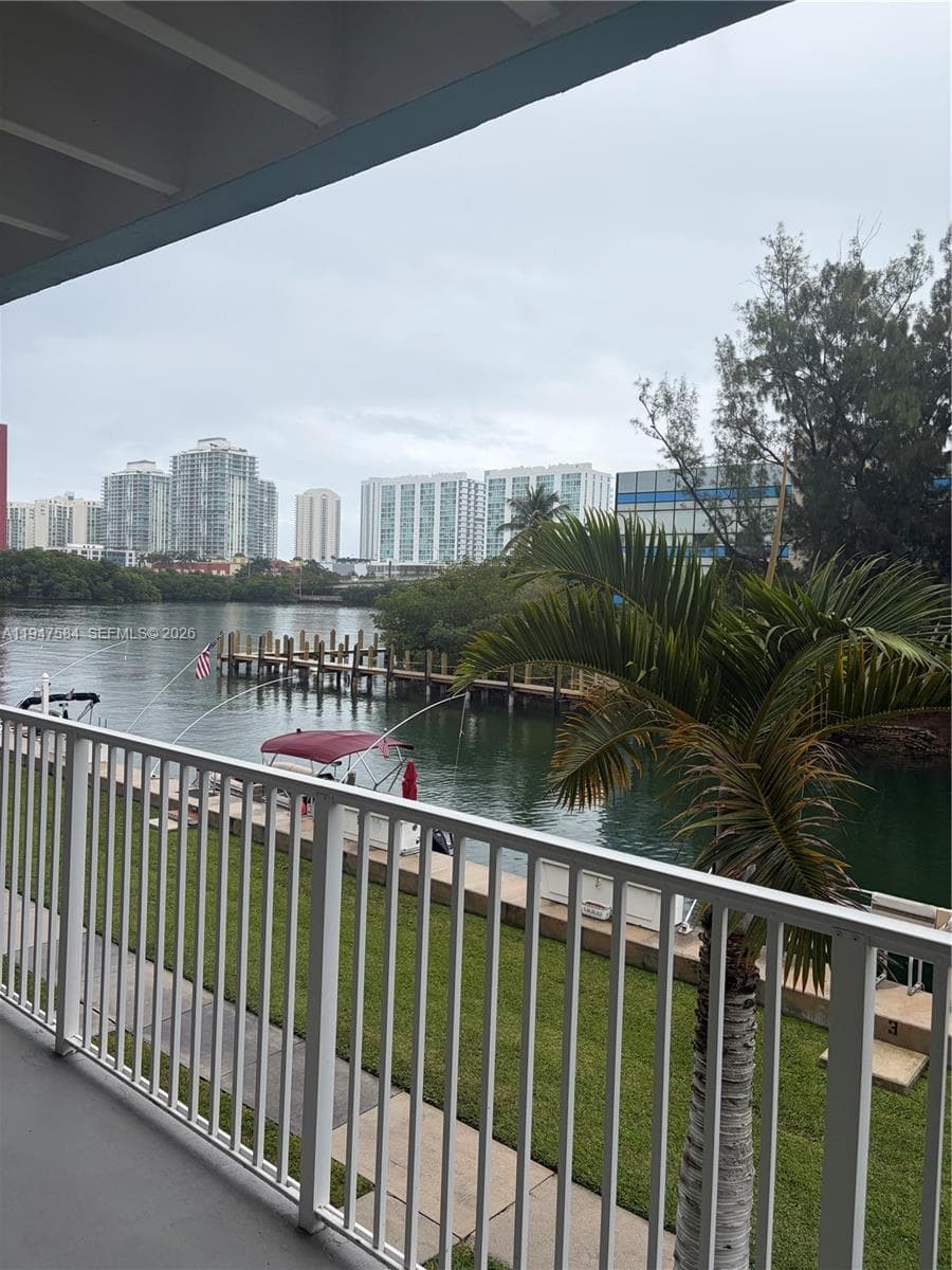 EASTERN SHORES PALO ALTO · #S209 in North Miami Beach - Photo 9