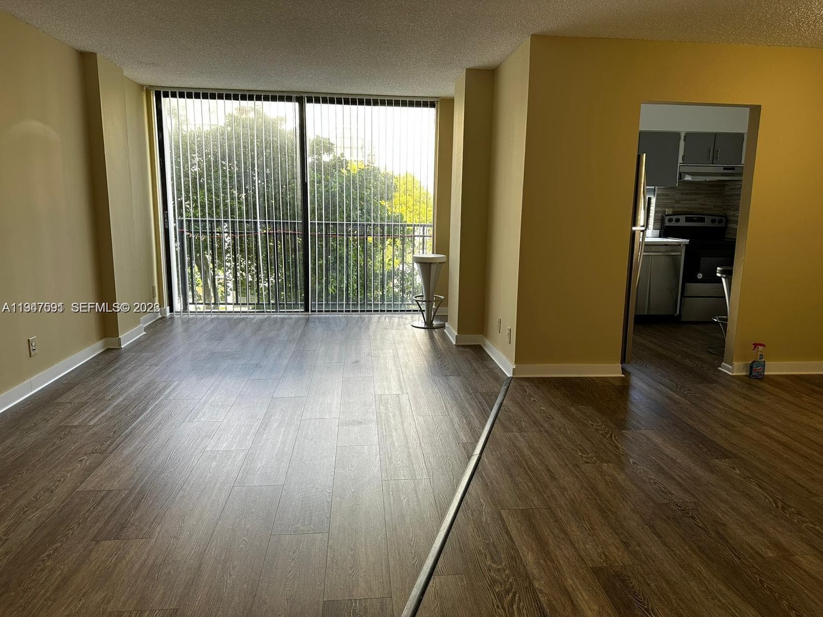 PLAZA OF AMERICAS · #409 in Sunny Isles Beach - Photo 2