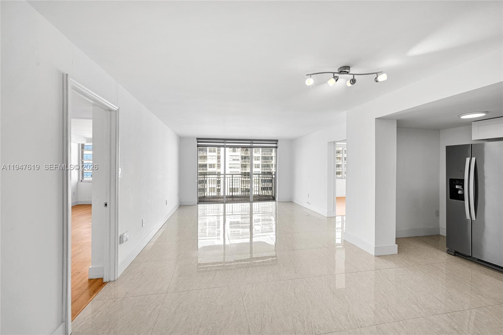 Floor to ceiling windows grants lots of natural light.