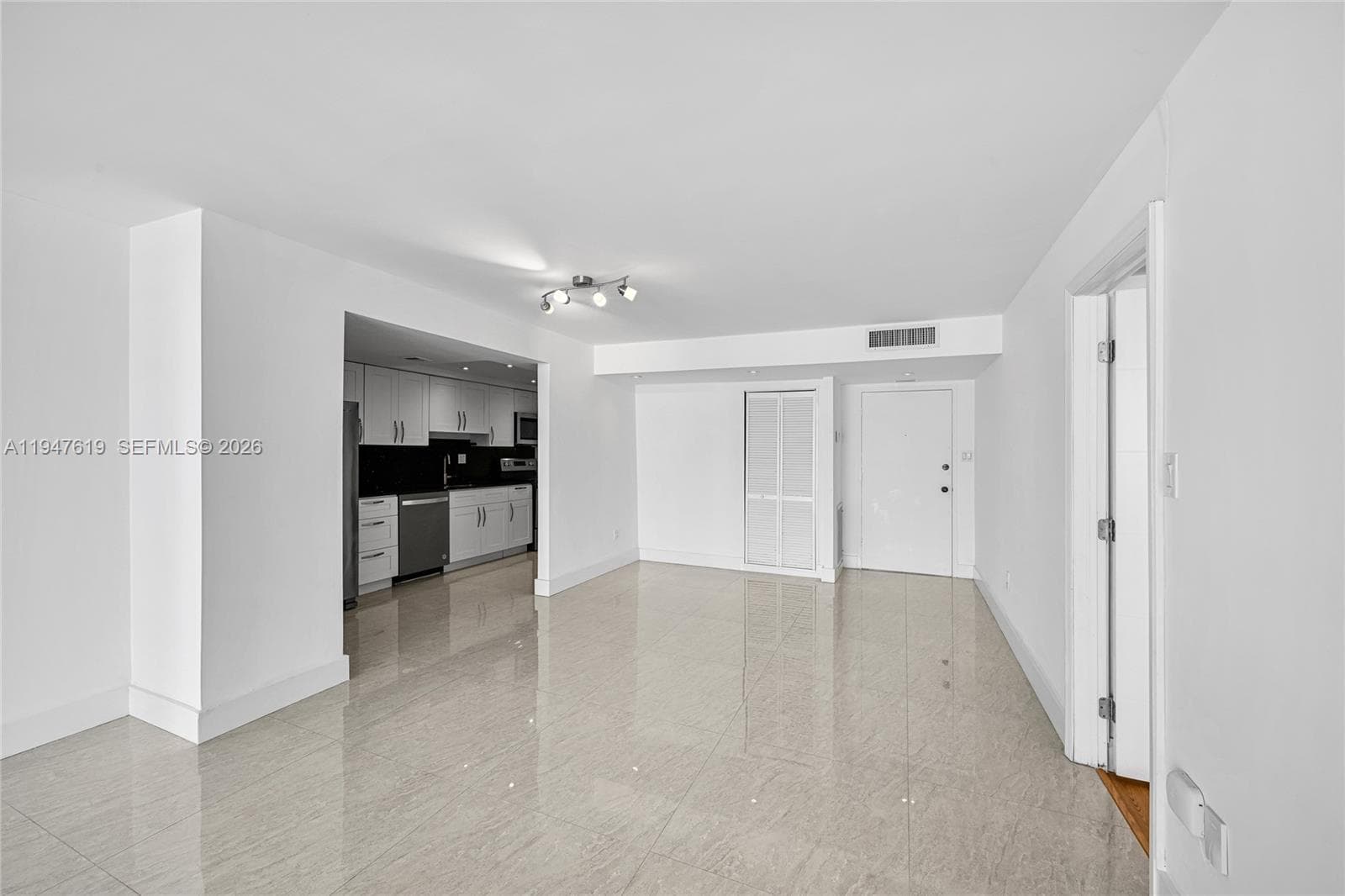 Open dining space ideal for everyday living and entertaining