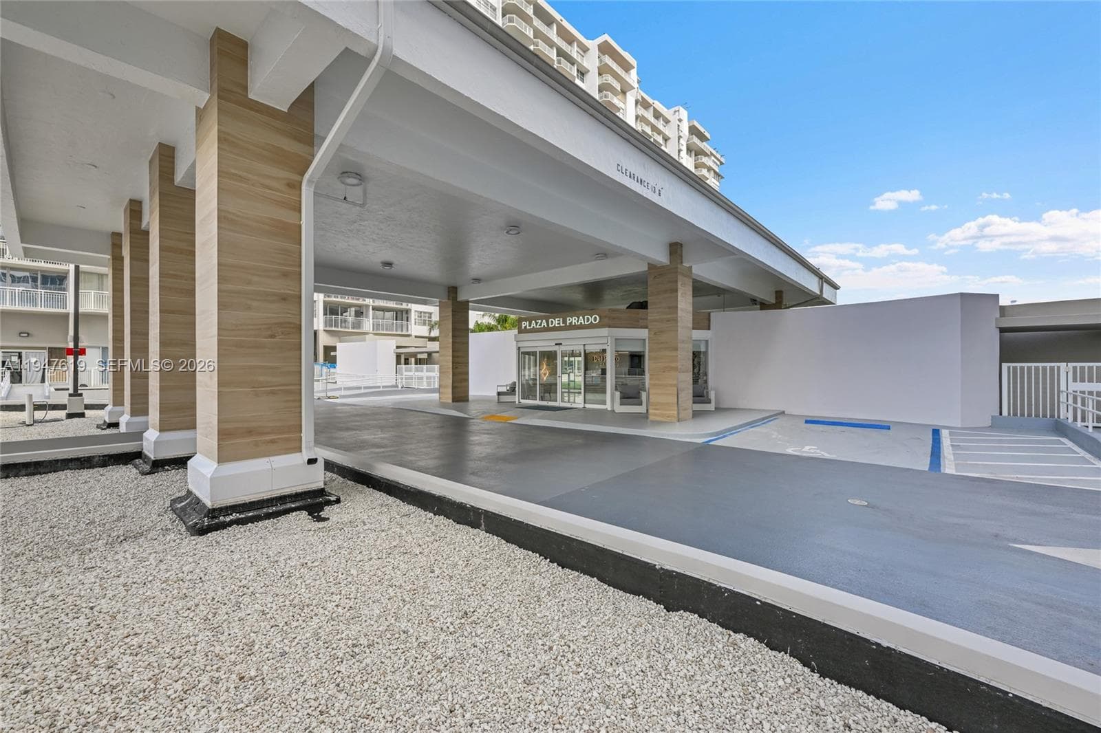 Brand-new guest parking garage