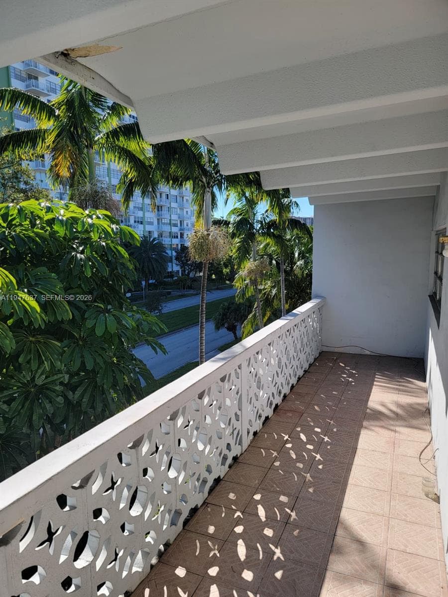 CLAREMONT PLACE CONDO · #303 in North Miami - Photo 2