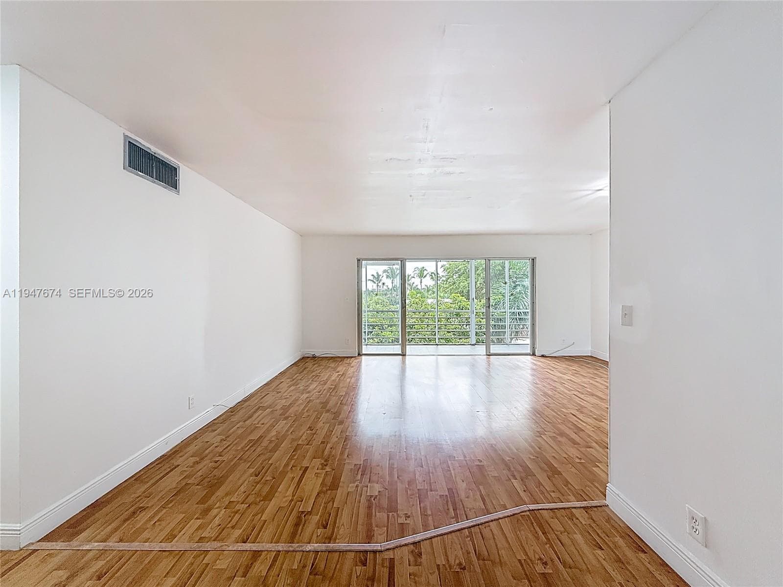 FAIRWAYS ROYALE CONDO · #411 in Hallandale Beach - Photo 16