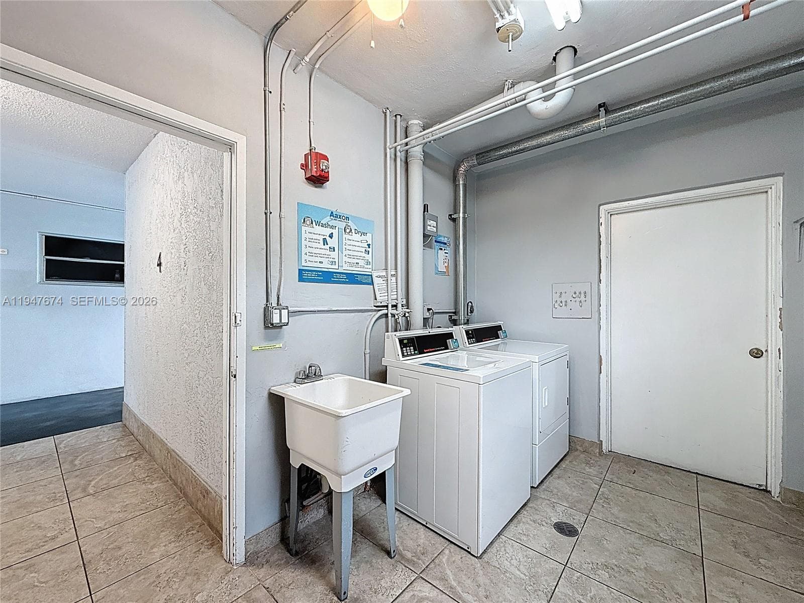 FAIRWAYS ROYALE CONDO · #411 in Hallandale Beach - Photo 36