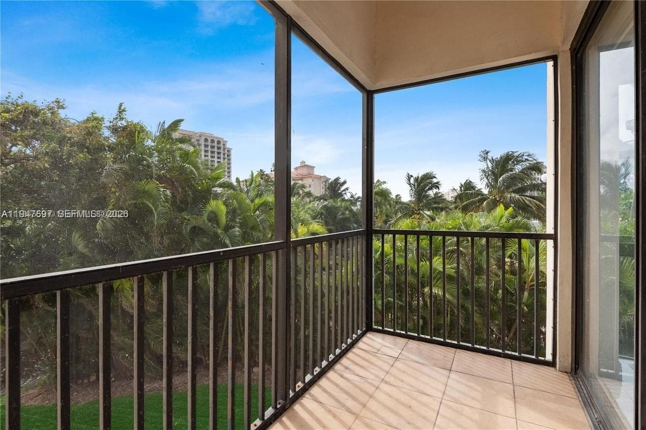 CORONADO CONDO- TOWER II · #209 in Aventura - Photo 13