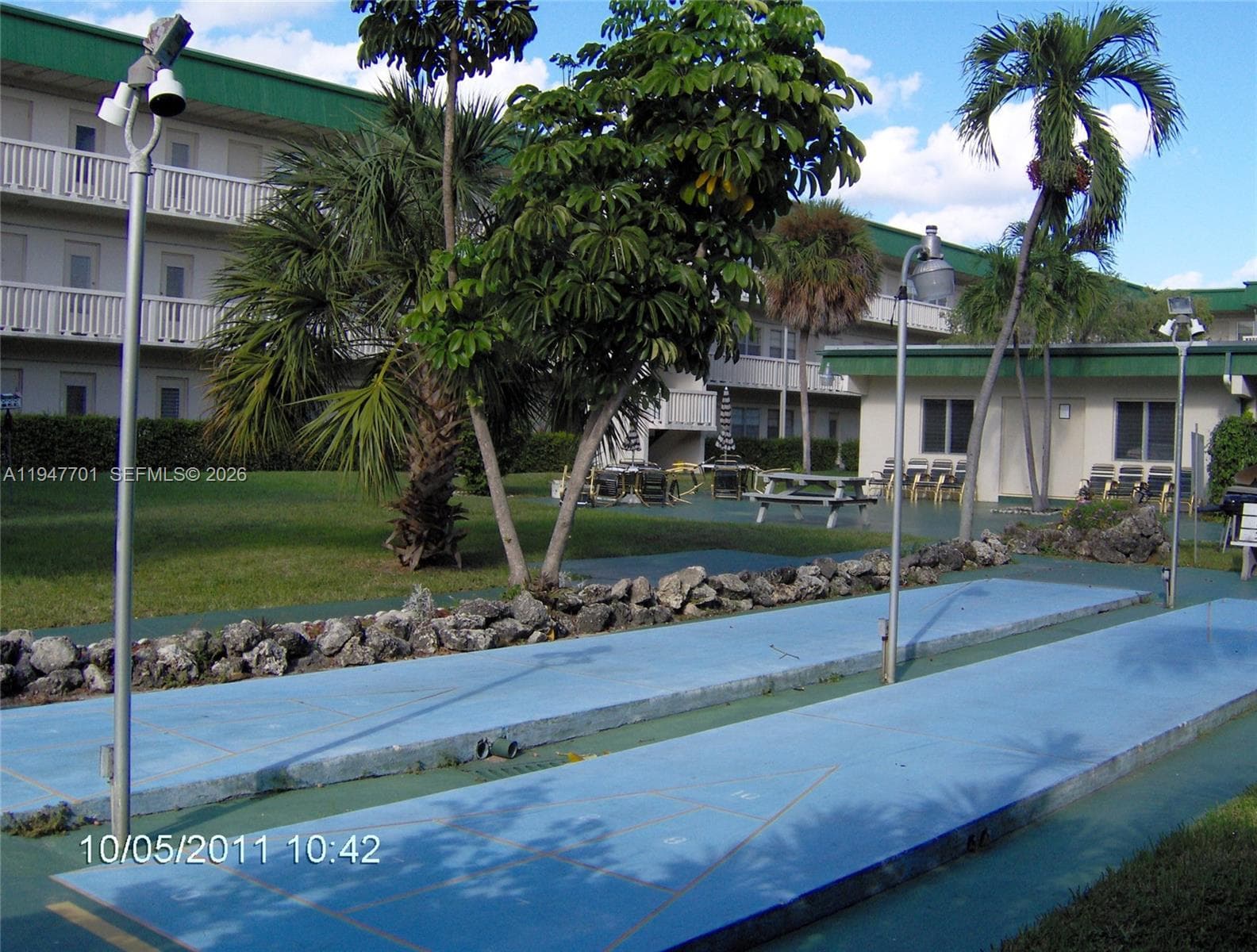 SEVENTEENTH GREEN CONDO · #332 in Hallandale Beach - Photo 13