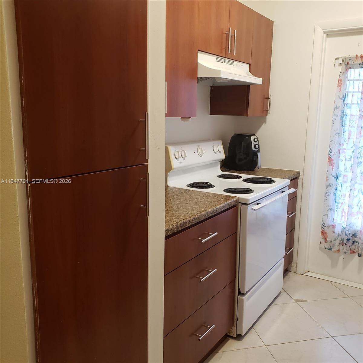SEVENTEENTH GREEN CONDO · #332 in Hallandale Beach - Photo 4