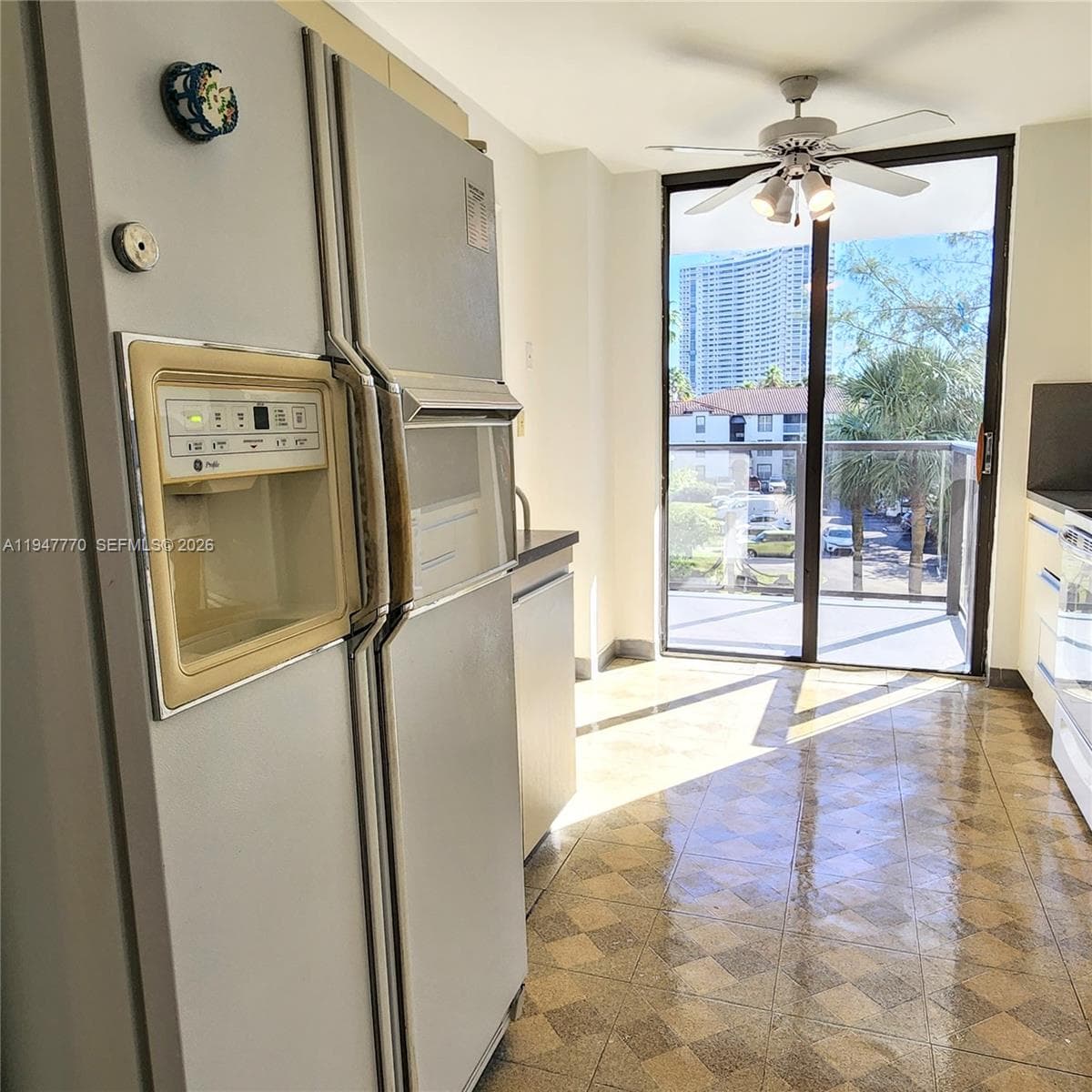 Kitchen with breakfast area