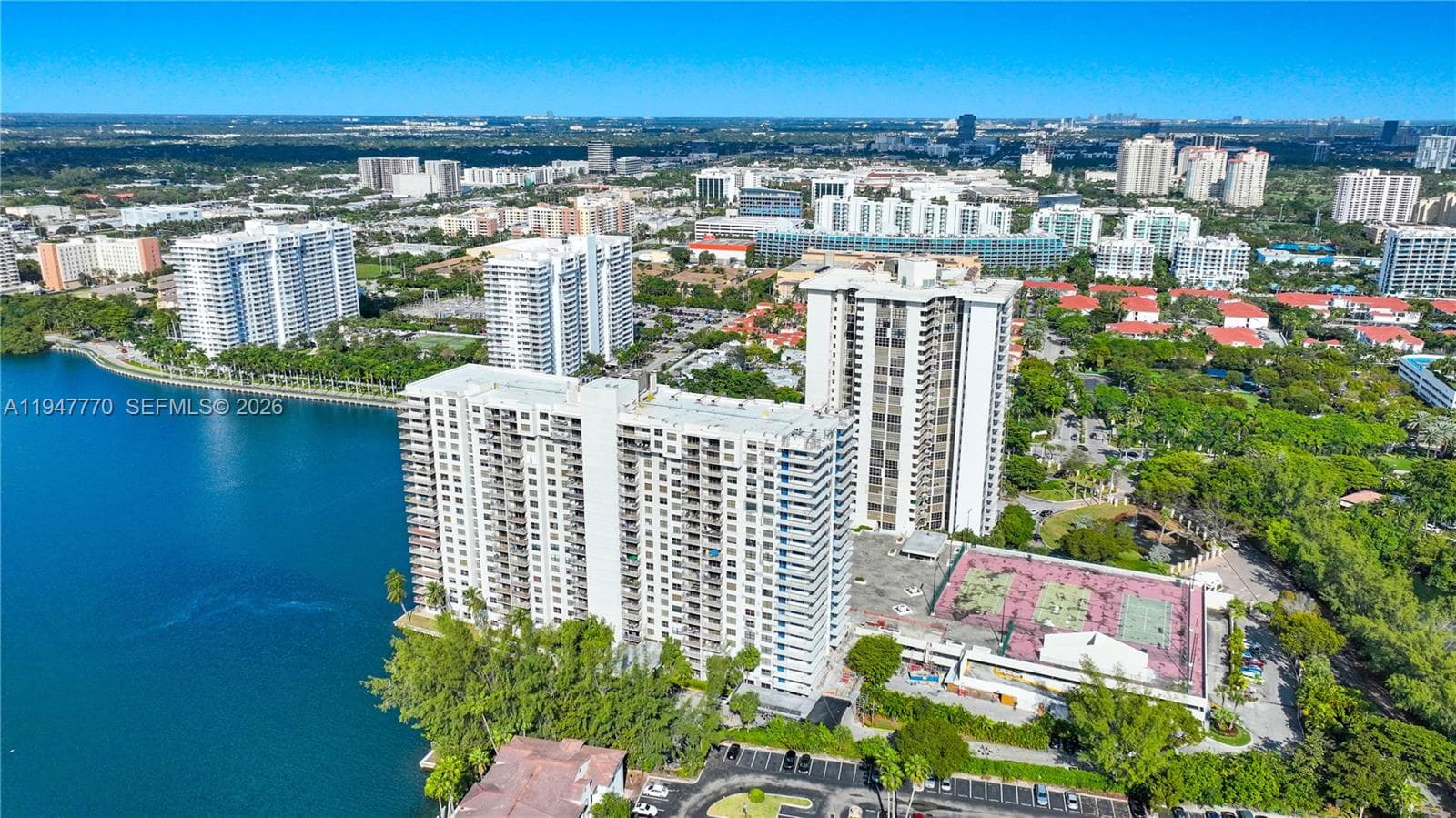 Biscayne Cove · #301 in Aventura - Photo 36