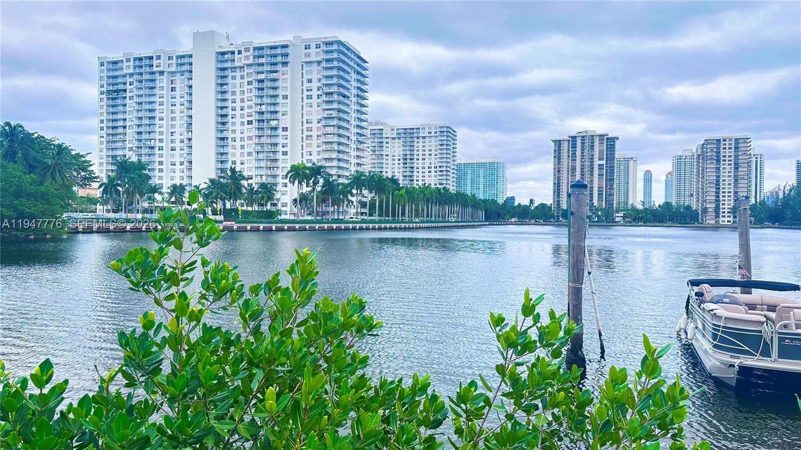 COMMODORE PLAZA CONDO · #2110 in Aventura - Photo 42