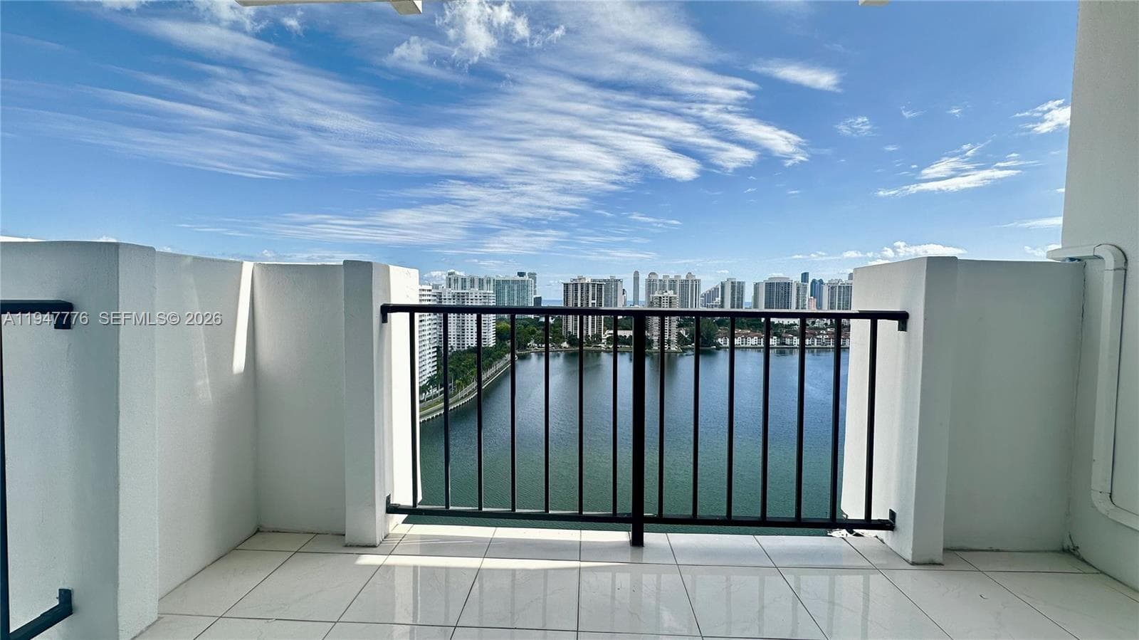 COMMODORE PLAZA CONDO · #2110 in Aventura - Photo 1