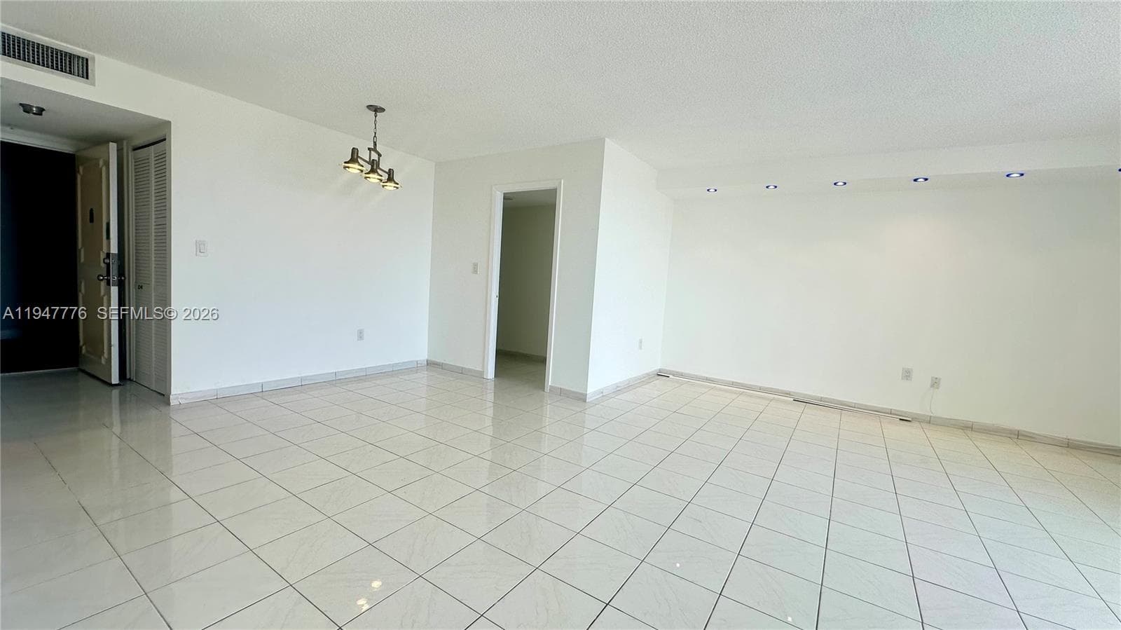 COMMODORE PLAZA CONDO · #2110 in Aventura - Photo 24