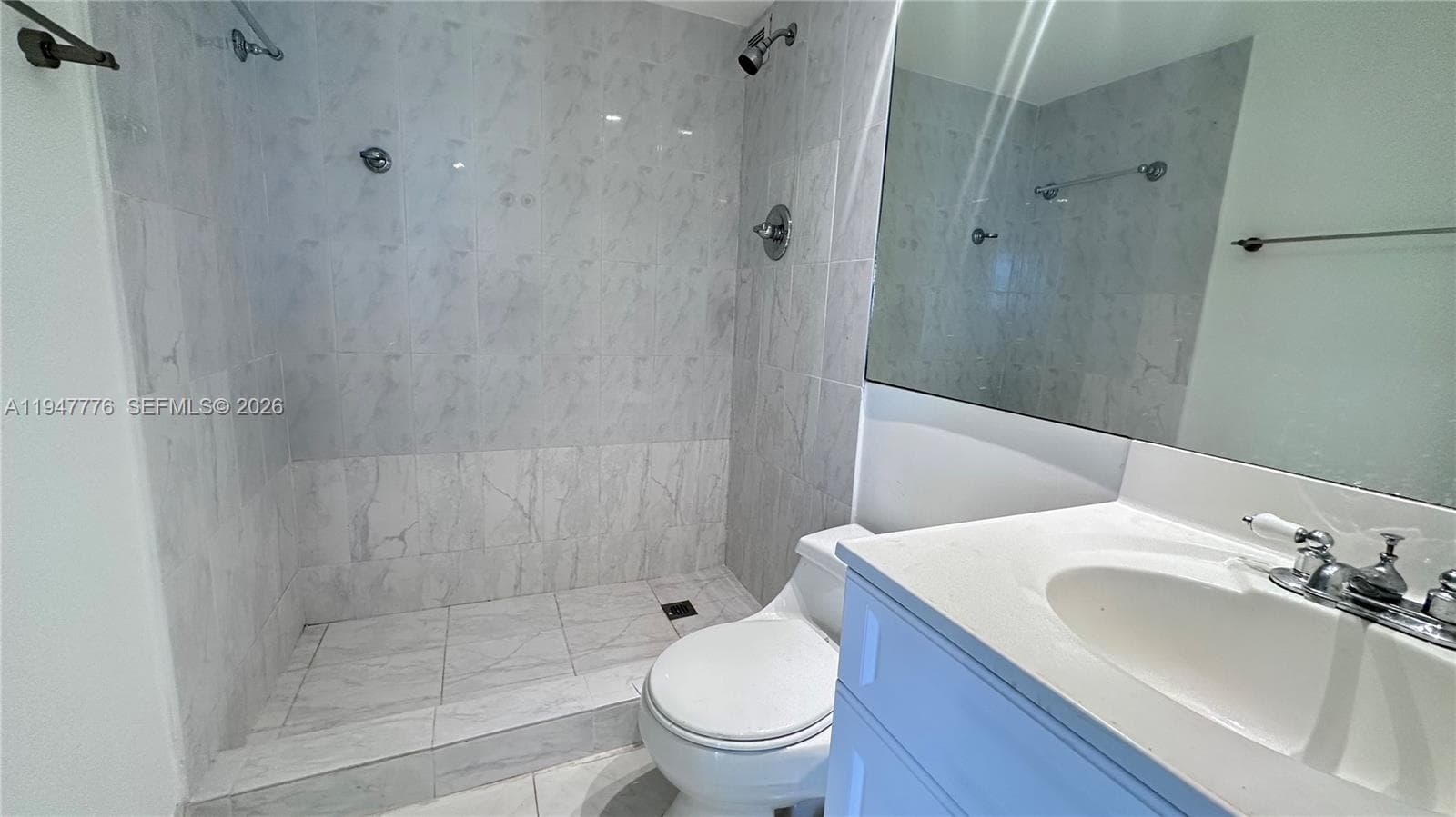 COMMODORE PLAZA CONDO · #2110 in Aventura - Photo 15