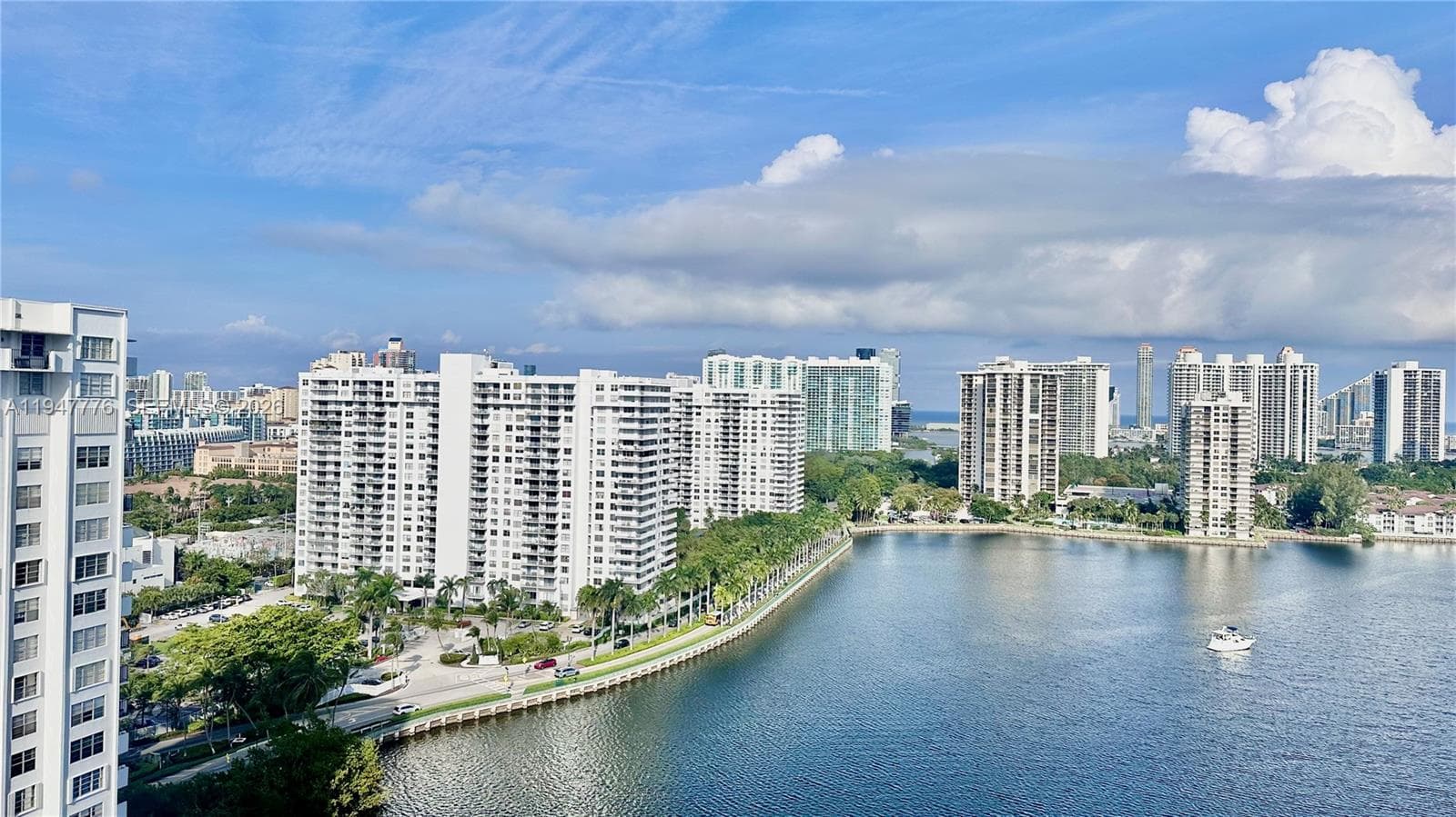 COMMODORE PLAZA CONDO · #2110 in Aventura - Photo 4