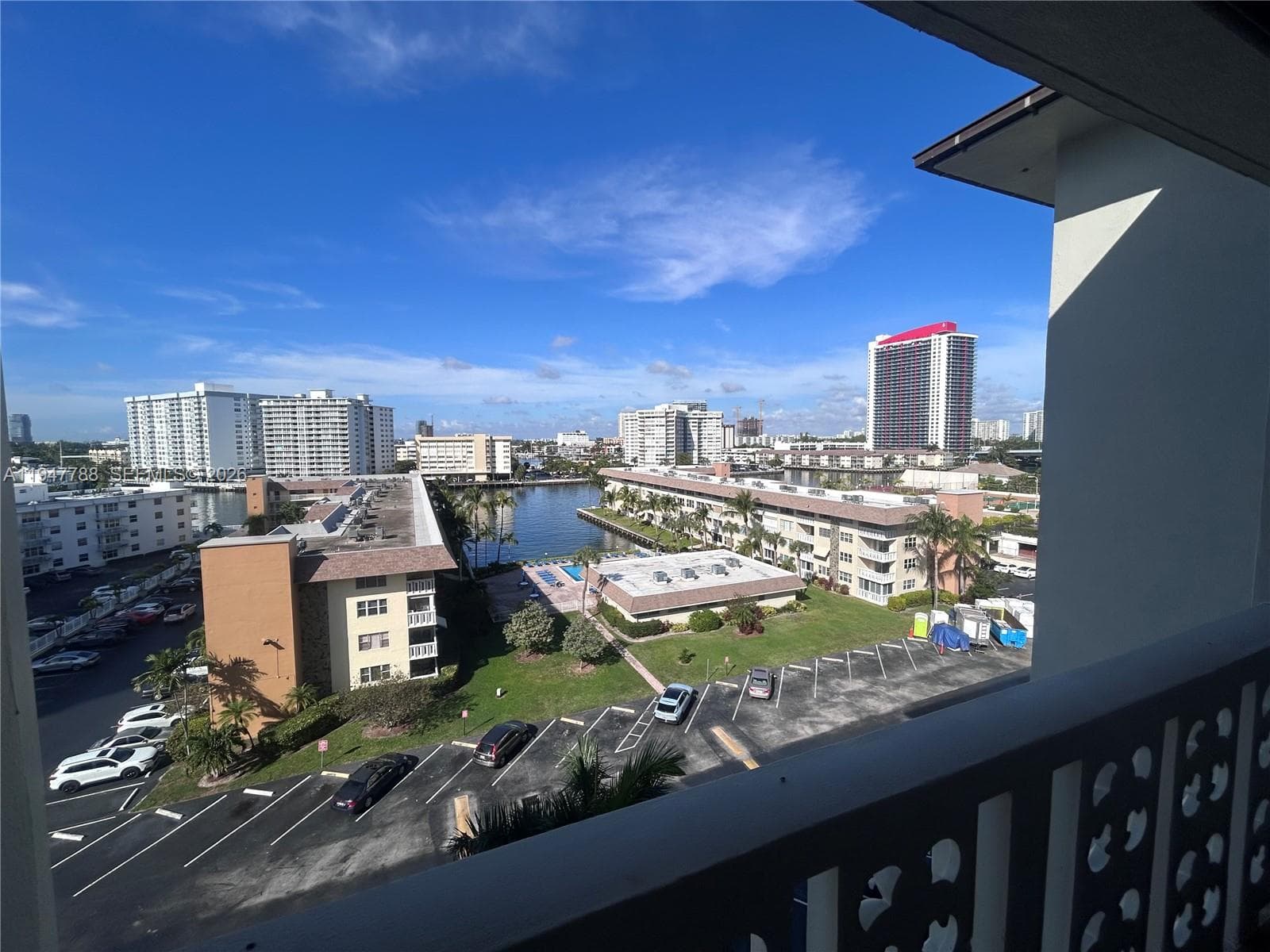 ISLANDS-MARTINIQUE CONDO · #804 in Hallandale Beach - Photo 5