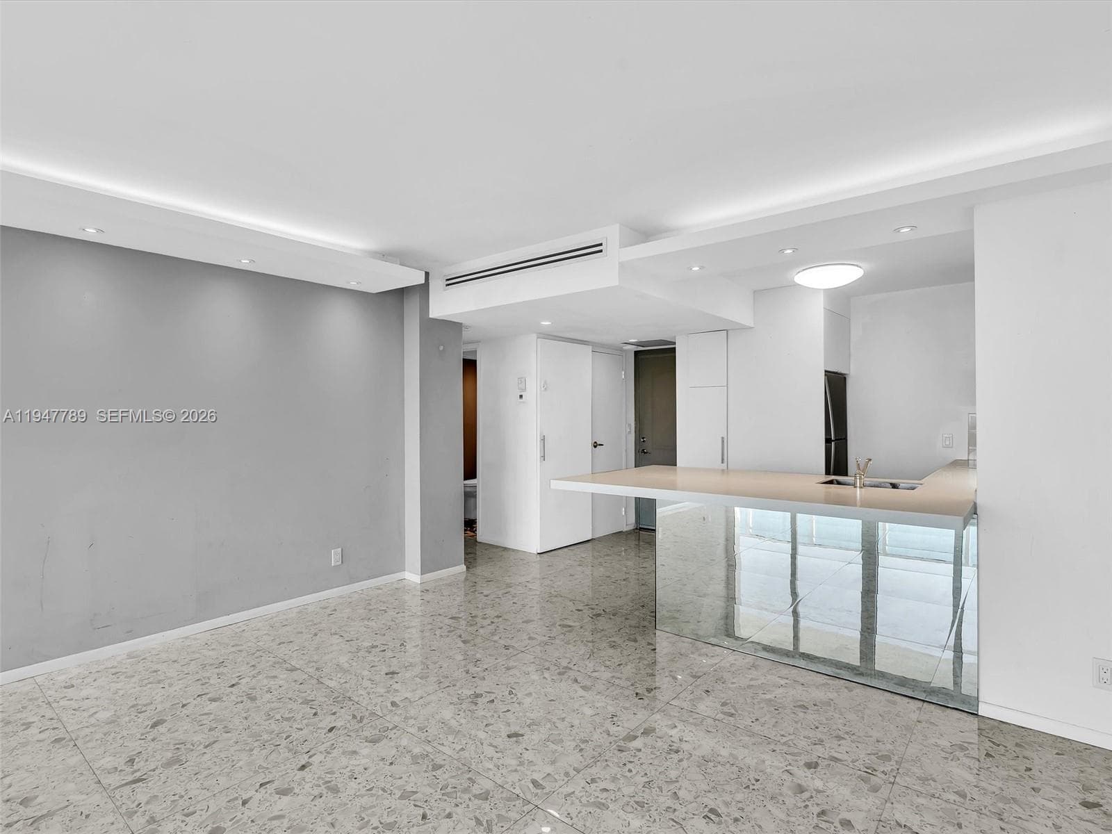 ARLEN HOUSE EAST CONDO · #1220 in Sunny Isles Beach - Photo 9