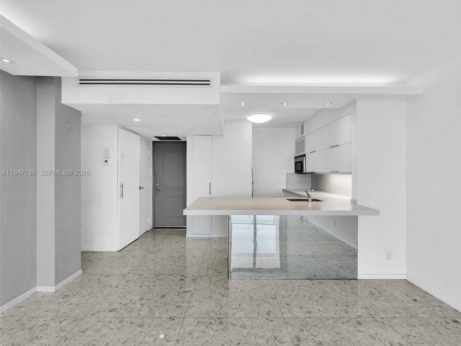 ARLEN HOUSE EAST CONDO · #1220 in Sunny Isles Beach - Photo 8