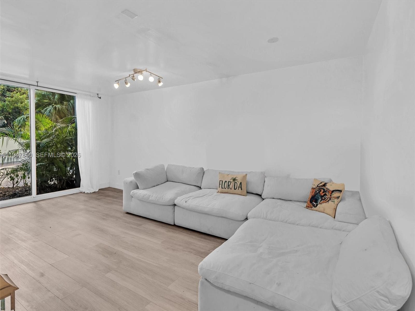 WEST BAY PLAZA CONDO · #G-06 in Miami Beach - Photo 4