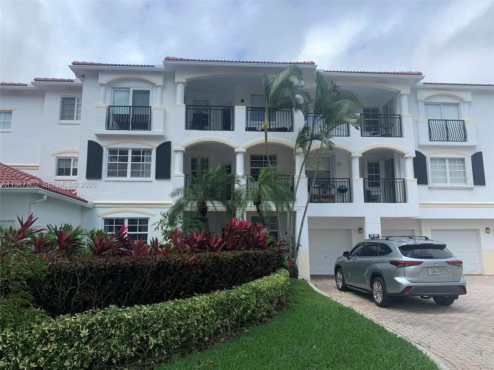 VILLAGE BY THE BAY CONDO · #11201 in Aventura - Photo 11