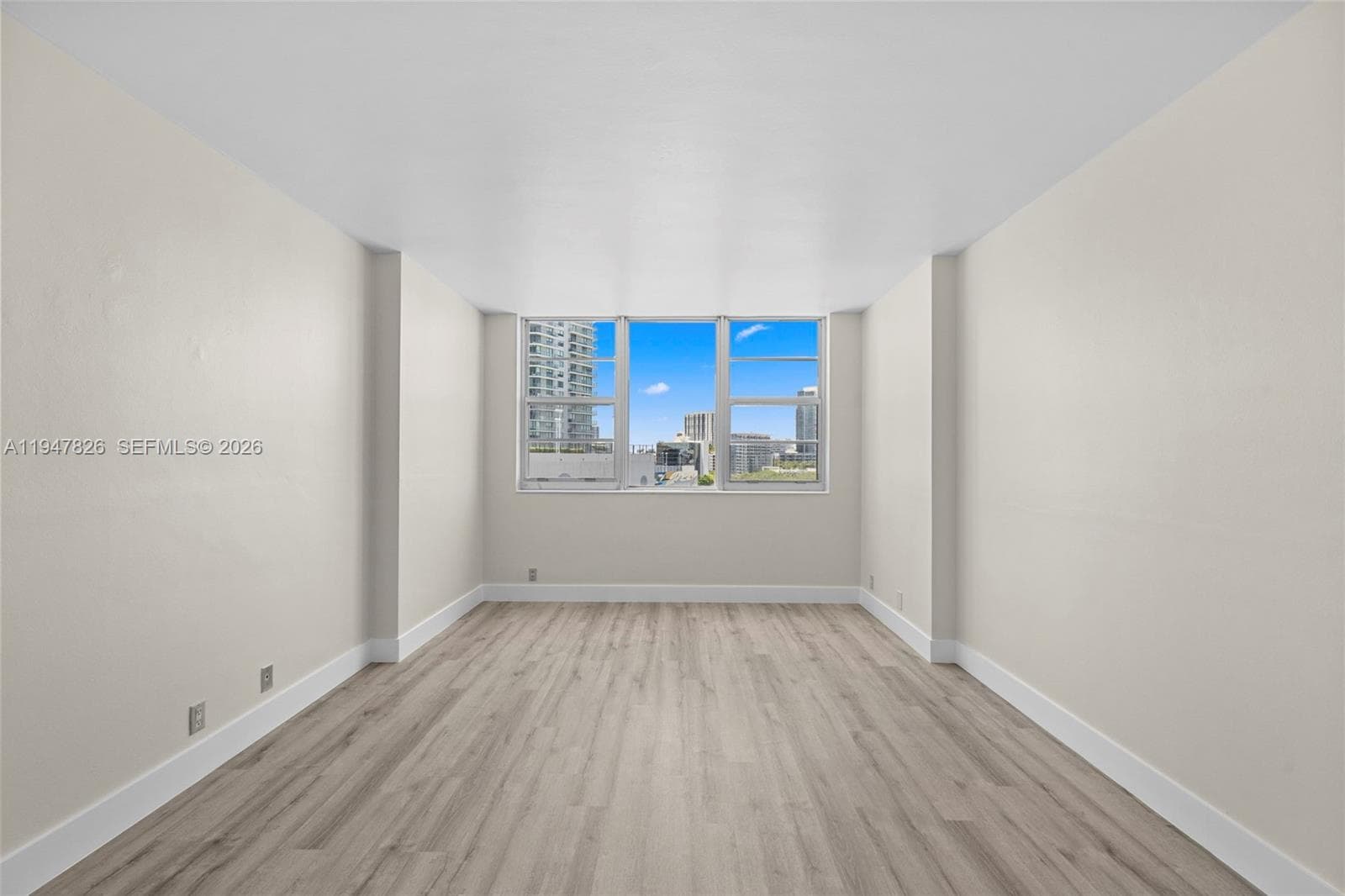 BAY PARK TOWERS CONDO · #1018 in Miami - Photo 17