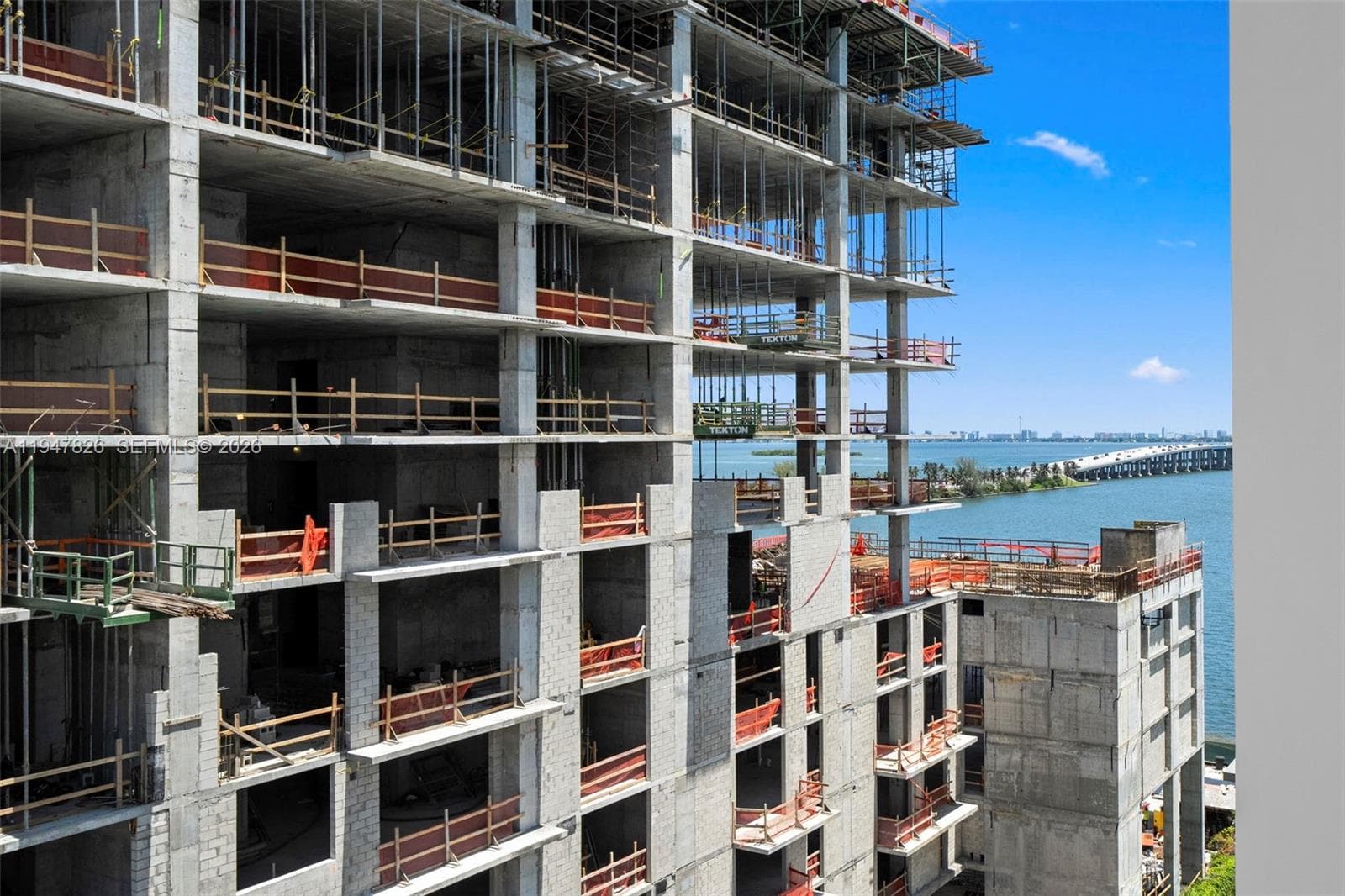 BAY PARK TOWERS CONDO · #1018 in Miami - Photo 16