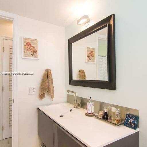 ROYAL PALM VILLAS CONDO · #206 in Miami Beach - Photo 22