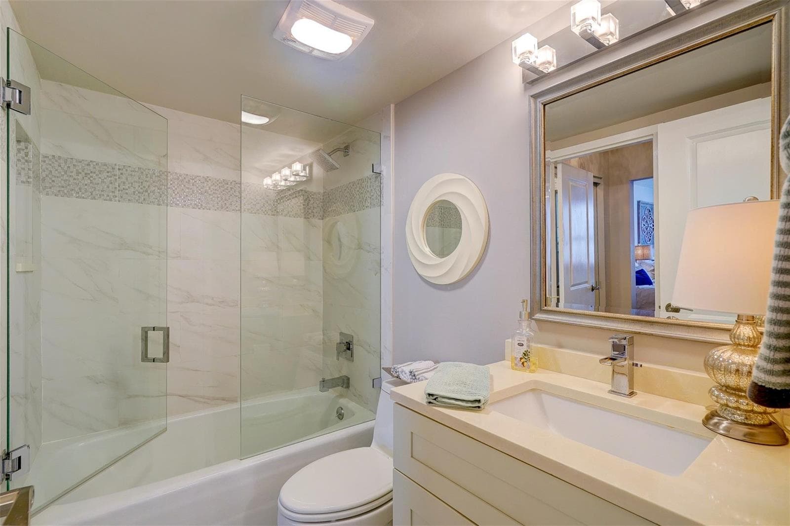 5480 N Ocean,B2A19