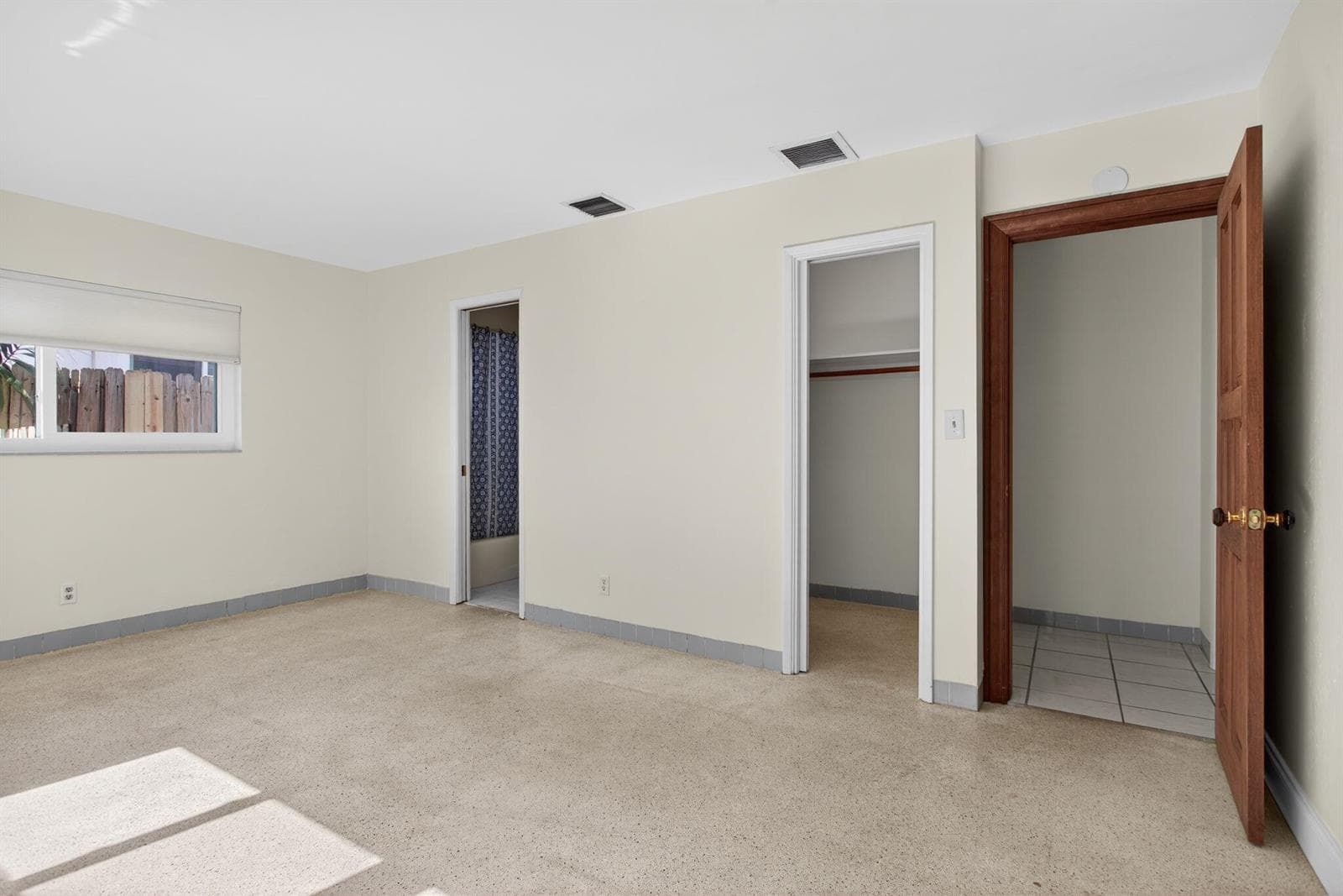 34-web-or-mls-2580-7836